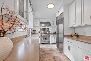 Single Family Residence, 666 Marr st, Venice, CA 90291 - 7