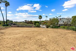 , 1101 Las Pulgas pl, Pacific Palisades, CA 90272 - 4