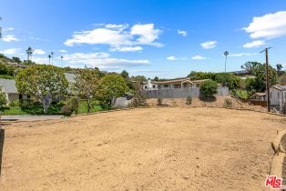 , 1101 Las Pulgas pl, Pacific Palisades, CA 90272 - 7