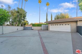 Single Family Residence, 5403 Oakdale ave, Woodland Hills, CA 91364 - 35