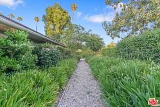 Single Family Residence, 5403 Oakdale ave, Woodland Hills, CA 91364 - 33