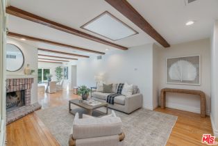 Single Family Residence, 5403 Oakdale ave, Woodland Hills, CA 91364 - 6