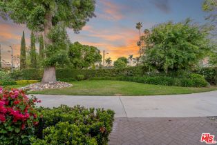 Single Family Residence, 5403 Oakdale ave, Woodland Hills, CA 91364 - 38