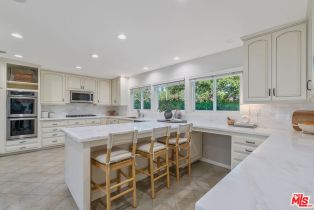 Single Family Residence, 5403 Oakdale ave, Woodland Hills, CA 91364 - 10