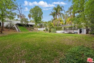 Single Family Residence, 5220 Melvin ave, Tarzana, CA 91356 - 31