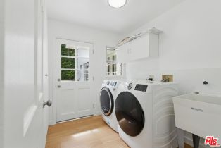 Single Family Residence, 5220 Melvin ave, Tarzana, CA 91356 - 21