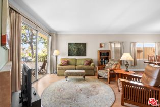 Condominium, 2405 34th st, Santa Monica, CA 90405 - 3