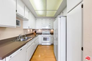 Condominium, 2405 34th st, Santa Monica, CA 90405 - 11