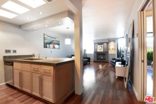 Condominium, 740 Kings rd, West Hollywood , CA 90069 - 5