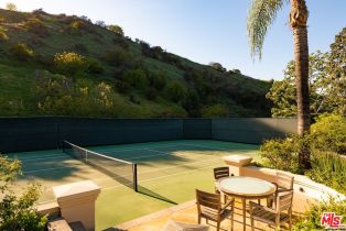 Single Family Residence, 14035 Aubrey rd, Beverly Hills, CA 90210 - 13