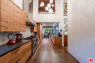 Single Family Residence, 3372 Longridge ter, Sherman Oaks, CA 91423 - 6