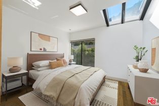 Single Family Residence, 3372 Longridge ter, Sherman Oaks, CA 91423 - 13