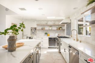 Single Family Residence, 16733 Oak View dr, Encino, CA 91436 - 13