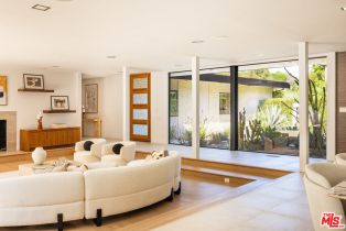 Single Family Residence, 9991 Liebe dr, Beverly Hills, CA 90210 - 9