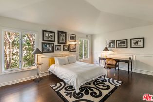 Single Family Residence, 1612 Gilcrest dr, Beverly Hills, CA 90210 - 22