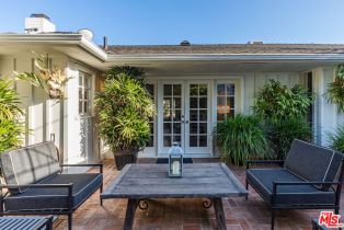 Single Family Residence, 1612 Gilcrest dr, Beverly Hills, CA 90210 - 26