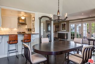 Single Family Residence, 1612 Gilcrest dr, Beverly Hills, CA 90210 - 10