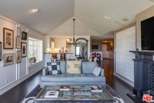 Single Family Residence, 1612 Gilcrest dr, Beverly Hills, CA 90210 - 6