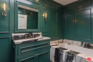 Single Family Residence, 1612 Gilcrest dr, Beverly Hills, CA 90210 - 24