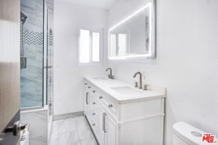 Apartment, 722 Lincoln blvd, Santa Monica, CA 90402 - 7