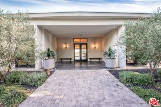 Single Family Residence, 430   Robert Ln, Beverly Hills, CA  Beverly Hills, CA 90210