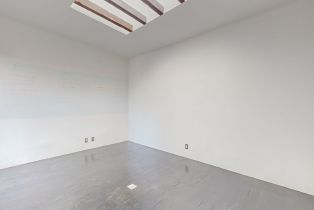 , 2222 Main st, Santa Monica, CA 90405 - 9