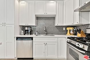 Condominium, 5139 Balboa blvd, Encino, CA 91316 - 4