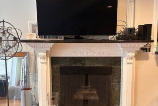 Condominium, 137 South Palm dr, Beverly Hills, CA 90212 - 5