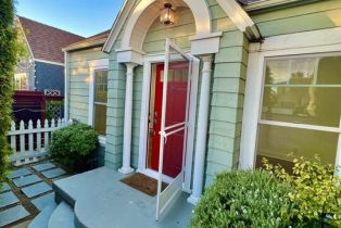 Residential Income, 421 Grand blvd, Venice, CA 90291 - 6