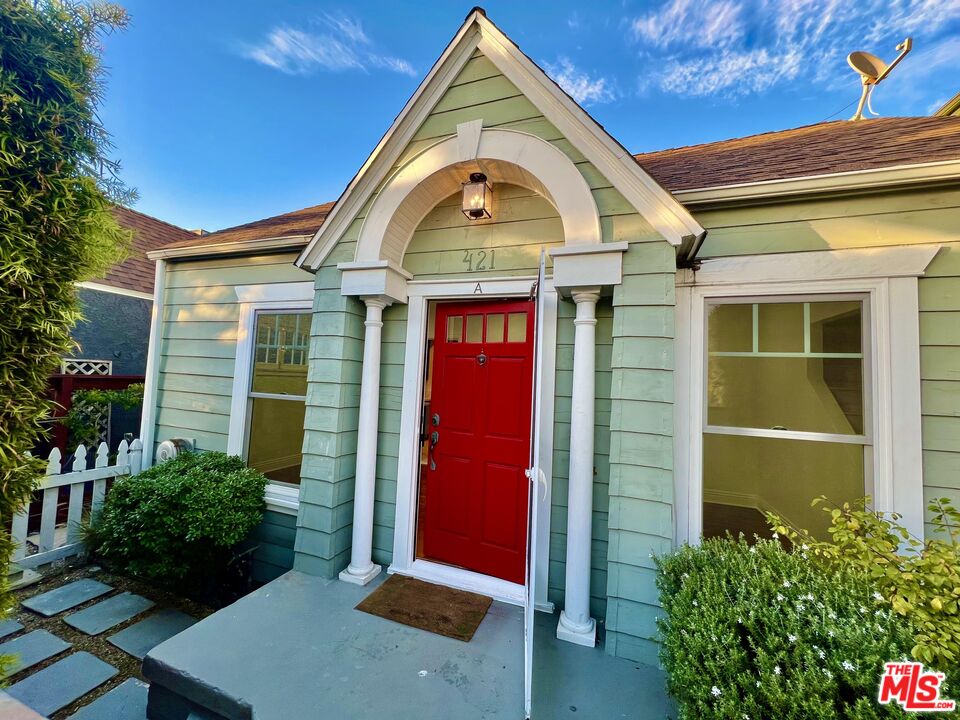 Residential Income, 421 Grand blvd, Venice, CA 90291 - 1