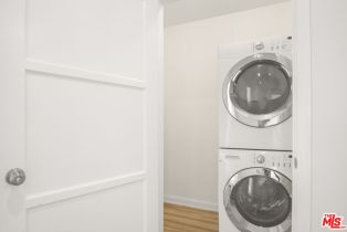 Residential Income, 405 Shirley pl, Beverly Hills, CA 90212 - 15