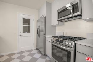 Residential Income, 405 Shirley pl, Beverly Hills, CA 90212 - 6