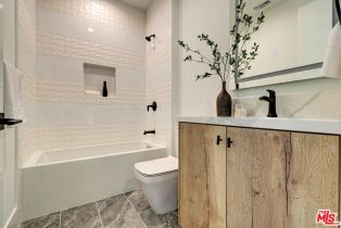 Single Family Residence, 1246 Morningside way, Venice, CA 90291 - 24