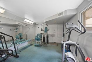 Condominium, 12060 Hoffman st, Studio City, CA 91604 - 16