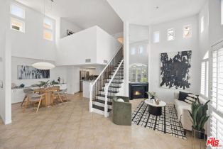 Condominium, 12060 Hoffman st, Studio City, CA 91604 - 2