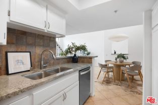 Condominium, 12060 Hoffman st, Studio City, CA 91604 - 7