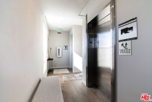 , 611 Orlando ave, West Hollywood , CA 90048 - 2