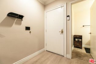 Condominium, 9906 Owensmouth ave, Chatsworth, CA 91311 - 3