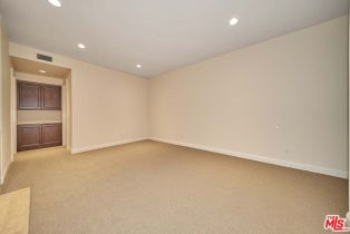 Condominium, 143 Arnaz dr, Beverly Hills, CA 90211 - 4