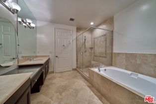 Condominium, 143 Arnaz dr, Beverly Hills, CA 90211 - 8