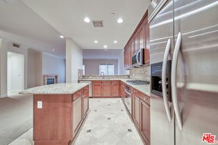 Condominium, 143 Arnaz dr, Beverly Hills, CA 90211 - 24