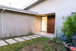 Single Family Residence, 3423 Scadlock ln, Sherman Oaks, CA 91403 - 45