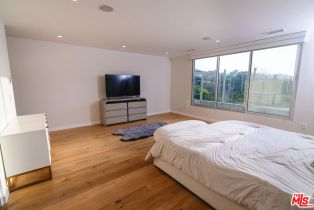 Single Family Residence, 3423 Scadlock ln, Sherman Oaks, CA 91403 - 18