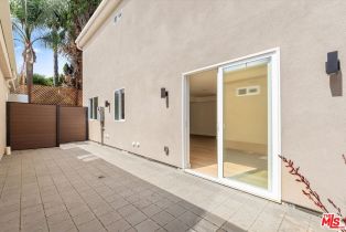 Single Family Residence, 5910 Mammoth ave, Sherman Oaks, CA 91401 - 17