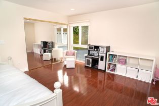 Single Family Residence, 3835 SAPPHIRE dr, Encino, CA 91436 - 16