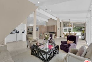 Single Family Residence, 3835 SAPPHIRE dr, Encino, CA 91436 - 37