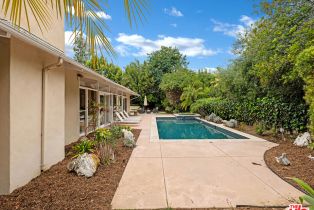 Single Family Residence, 3835 SAPPHIRE dr, Encino, CA 91436 - 73