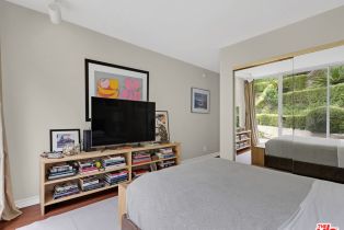 Single Family Residence, 3835 SAPPHIRE dr, Encino, CA 91436 - 66