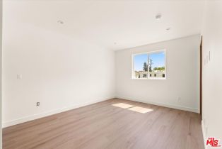 Single Family Residence, 5910 Mammoth ave, Sherman Oaks, CA 91401 - 8