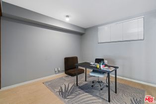 Condominium, 5757 Owensmouth ave, Woodland Hills, CA 91367 - 30